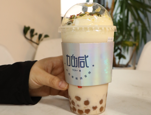 AG真人官方网茶饮：社交属性为奶茶赋予了特殊使命